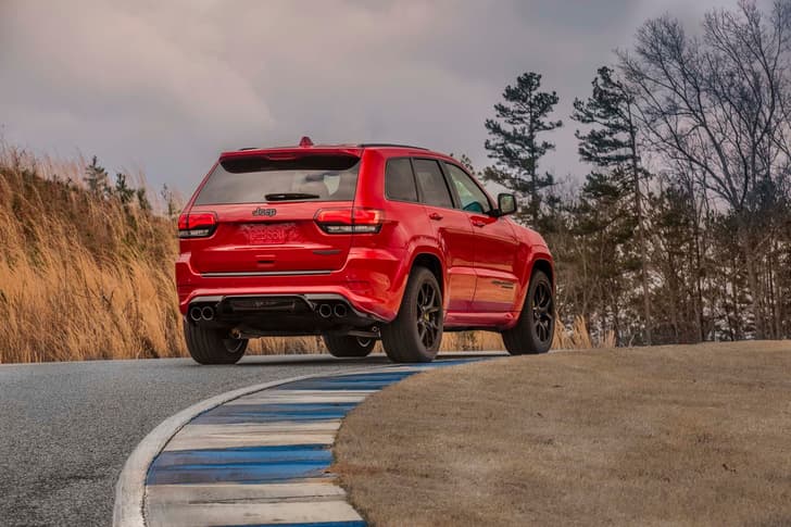 2018 Jeep Grand Cherokee Trackhawk image gallery